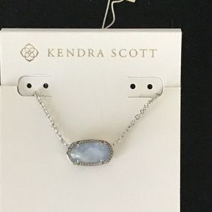 Kendra Scott Elisa pendant in blue illusion